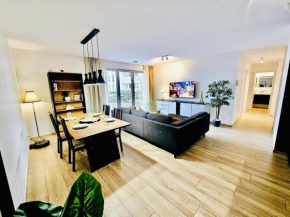 Serene 2 bedroom flat with private terrace-CD10
